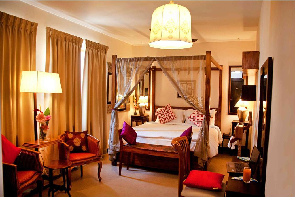 Hotel Highnest Singapperumalkovil Zimmer foto