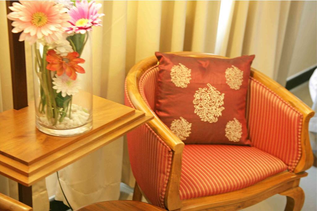 Hotel Highnest Singapperumalkovil Zimmer foto